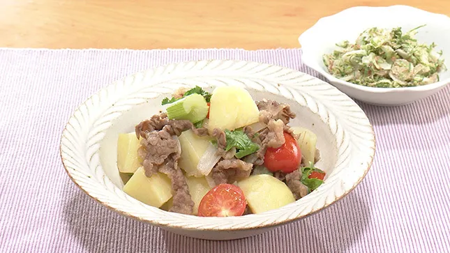 トマトとセロリの塩肉じゃが